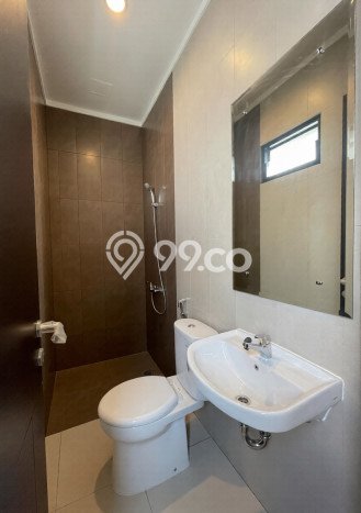 For Sale Hunian Rumah Terawat 3 Kamar di Summarecon Bekasi, Bekasi For Sale Hunian Rumah Terawat 3 Kamar di Summarecon Bekasi, Bekasi