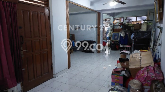 Rumah Luxury Modern Tanpa Renovasi di Percetakan Negara Jakarta Pusat Rumah Luxury Modern Tanpa Renovasi di Percetakan Negara Jakarta Pusat