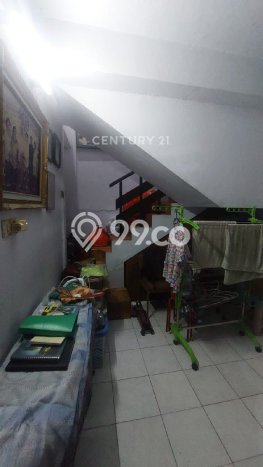 Rumah Luxury Modern Tanpa Renovasi di Percetakan Negara Jakarta Pusat Rumah Luxury Modern Tanpa Renovasi di Percetakan Negara Jakarta Pusat