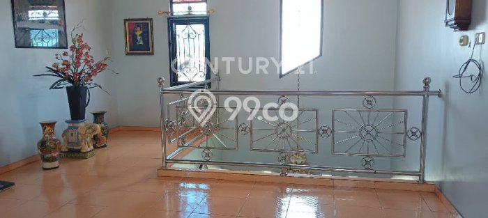For Sale Rumah 4 Kamar Lokasi Strategis Nyaman dan Strategis di Pontianak Selatan For Sale Rumah 4 Kamar Lokasi Strategis Nyaman dan Strategis di Pontianak Selatan