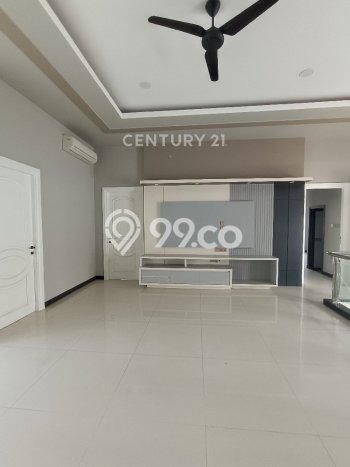 Siap Huni Hunian Elit 5 Kamar di Pontianak Selatan Dekat ke Mana Saja Siap Huni Hunian Elit 5 Kamar di Pontianak Selatan Dekat ke Mana Saja