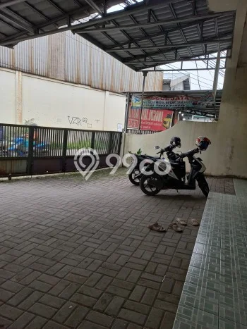 Unit Komersial Disewakan di Tangerang Area Strategis Harga Kompetitif Unit Komersial Disewakan di Tangerang Area Strategis Harga Kompetitif
