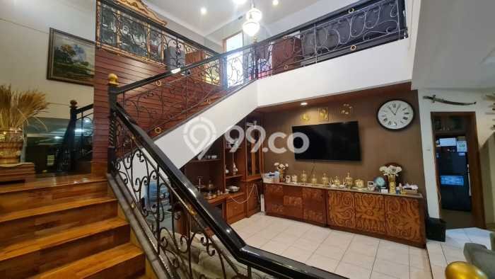 Ready to Use! Luxury House LT 315m2 Desain Elegan di Pasteur Ready to Use! Luxury House LT 315m2 Desain Elegan di Pasteur