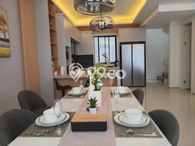 Rumah Elit Modern Siap Huni di Pasteur Bandung Rumah Elit Modern Siap Huni di Pasteur Bandung