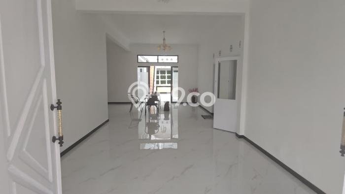 Jual Rumah Strategis Bagus Punya 5 KT di Bandung Kota Bandung SHM Jual Rumah Strategis Bagus Punya 5 KT di Bandung Kota Bandung SHM