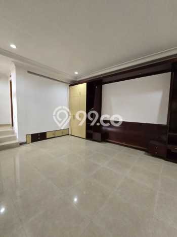 Jual Rumah Luas Megah Dengan View Cantik di Singgasana, Bandung Jual Rumah Luas Megah Dengan View Cantik di Singgasana, Bandung