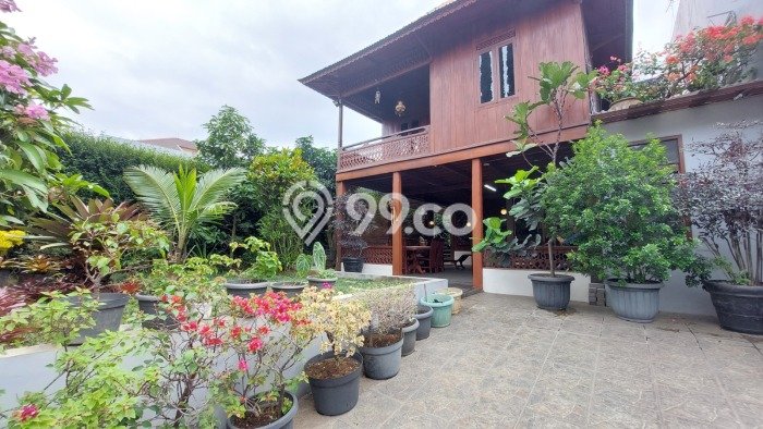 For Sale! Premium House LT 308m2 Desain Modern di Bandung Utara For Sale! Premium House LT 308m2 Desain Modern di Bandung Utara