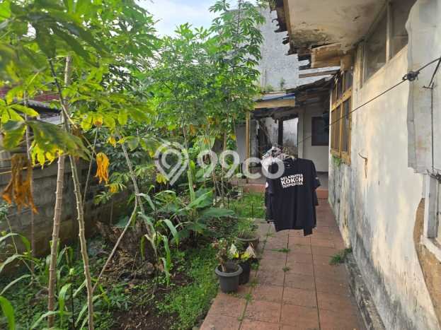 Ready to Use! Luxury House LT 825m2 Desain Modern di Bandung Kota Ready to Use! Luxury House LT 825m2 Desain Modern di Bandung Kota