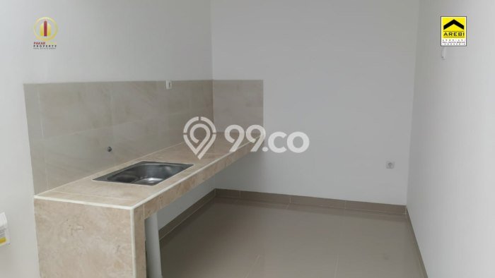 For Sale Rumah 4 Kamar Lokasi Ideal Bagus dan Strategis di Arcamanik For Sale Rumah 4 Kamar Lokasi Ideal Bagus dan Strategis di Arcamanik