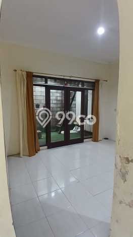 Rumah Luxury Modern Siap Huni di Cikutra Bandung Rumah Luxury Modern Siap Huni di Cikutra Bandung