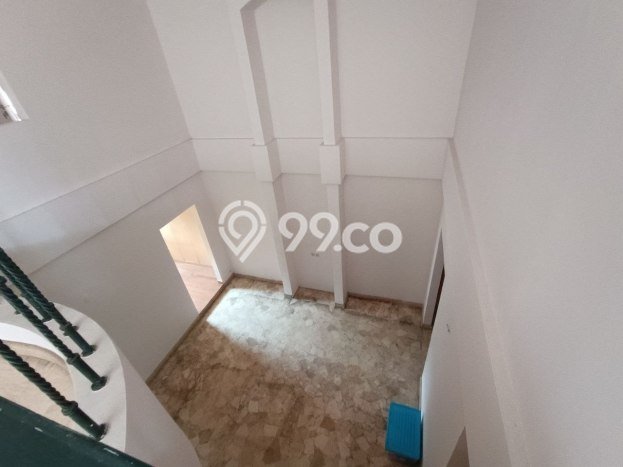 Rumah Mewah LB 582m2 Siap Huni Desain Elegan di Tubagus Ismail, Bandung Rumah Mewah LB 582m2 Siap Huni Desain Elegan di Tubagus Ismail, Bandung