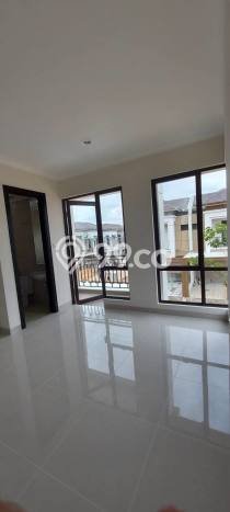 Jual Rumah Mewah Megah Dengan View Eksklusif di Podomoro Park Bandung, Bandung Jual Rumah Mewah Megah Dengan View Eksklusif di Podomoro Park Bandung, Bandung