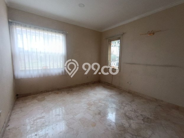 Rumah Mewah LB 582m2 Siap Huni Desain Elegan di Tubagus Ismail, Bandung Rumah Mewah LB 582m2 Siap Huni Desain Elegan di Tubagus Ismail, Bandung