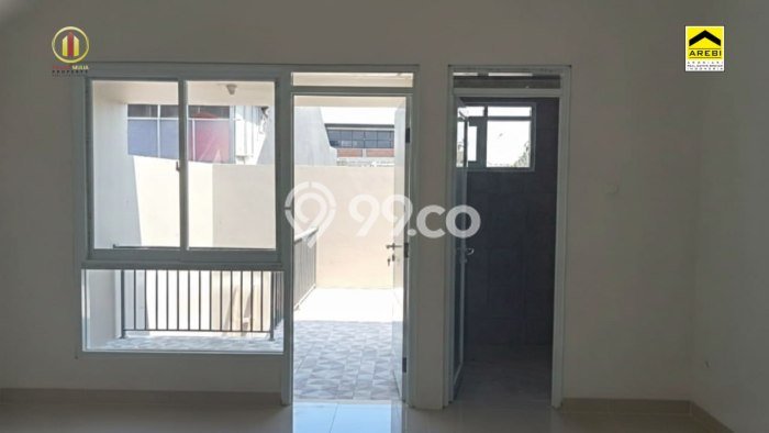 For Sale Rumah 4 Kamar Lokasi Ideal Bagus dan Strategis di Arcamanik For Sale Rumah 4 Kamar Lokasi Ideal Bagus dan Strategis di Arcamanik