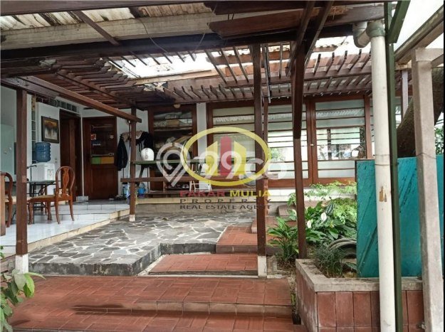Rumah Luxury Modern Tanpa Renovasi di Tubagus Ismail Bandung Rumah Luxury Modern Tanpa Renovasi di Tubagus Ismail Bandung