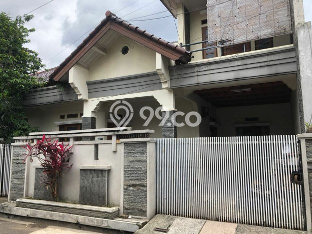 For Sale Rumah 3 Kamar Lokasi Strategis Nyaman dan Strategis di Margahayu For Sale Rumah 3 Kamar Lokasi Strategis Nyaman dan Strategis di Margahayu