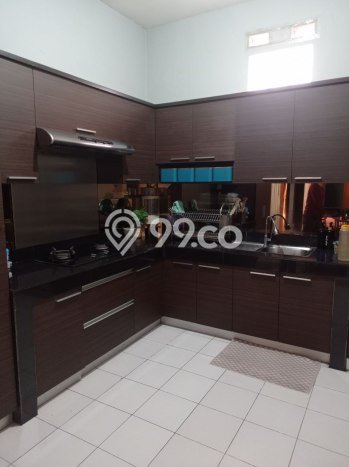 For Sale Rumah 4 Kamar Lokasi Strategis Bagus dan Strategis di Lengkong For Sale Rumah 4 Kamar Lokasi Strategis Bagus dan Strategis di Lengkong