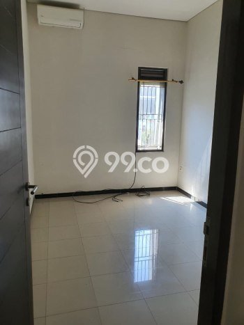 For Sale Hunian Rumah Terawat 3 Kamar di Soekarno Hatta, Bandung For Sale Hunian Rumah Terawat 3 Kamar di Soekarno Hatta, Bandung