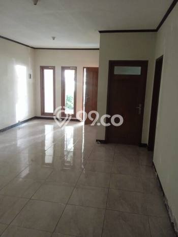 For Sale! Luxury House LT 209m2 Desain Modern di Turangga For Sale! Luxury House LT 209m2 Desain Modern di Turangga