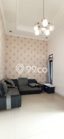 Dijual Rumah 4 Kamar Lokasi Ideal Nyaman dan Strategis di Arcamanik Dijual Rumah 4 Kamar Lokasi Ideal Nyaman dan Strategis di Arcamanik