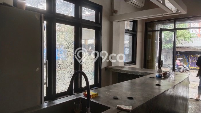 Disewakan Komersial komersial di Pondok Aren luas bangunan 24m2 Disewakan Komersial komersial di Pondok Aren luas bangunan 24m2