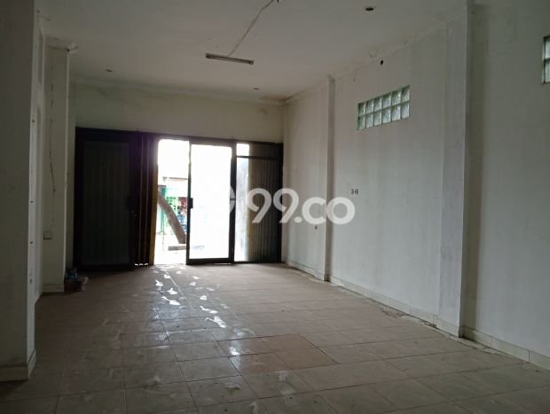 Komersial Disewa di Pondok Aren, Tangerang Selatan, LT 68m2 / LB 32m2 Komersial Disewa di Pondok Aren, Tangerang Selatan, LT 68m2 / LB 32m2