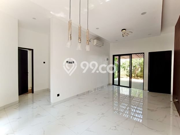 Rumah Strategis Modern Lb 150m2 di Pesanggrahan, Jakarta Selatan Rumah Strategis Modern Lb 150m2 di Pesanggrahan, Jakarta Selatan