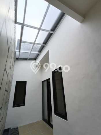 Rumah Minimalis 3 Kamar LT 120m2 di Serua Rumah Minimalis 3 Kamar LT 120m2 di Serua