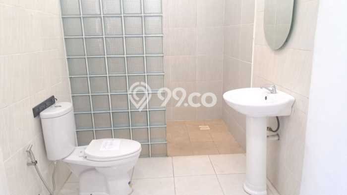 Rumah Elit Modern Tanpa Renovasi di Bintaro Tangerang Selatan Rumah Elit Modern Tanpa Renovasi di Bintaro Tangerang Selatan