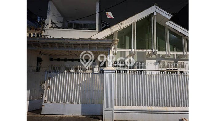 Rumah Elit Modern Tanpa Renovasi di Pasar Baru Jakarta Pusat Rumah Elit Modern Tanpa Renovasi di Pasar Baru Jakarta Pusat