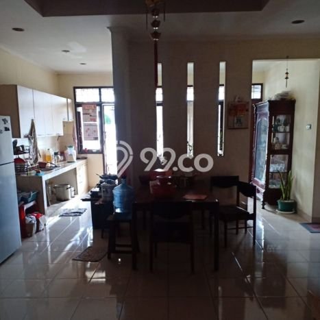 Jual Segera Rumah LT 180m2m² / LB 170m2m² di Kawasan Bisnis , Bandung Jual Segera Rumah LT 180m2m² / LB 170m2m² di Kawasan Bisnis , Bandung