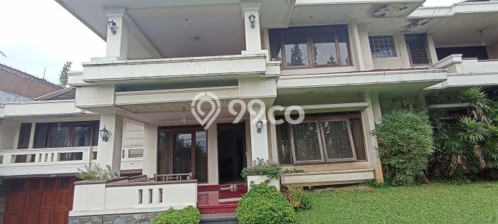 Rumah Lingkungan Asri kawasan , Bandung, LT 822m2m² Bangunan 927m2m² Rumah Lingkungan Asri kawasan , Bandung, LT 822m2m² Bangunan 927m2m²