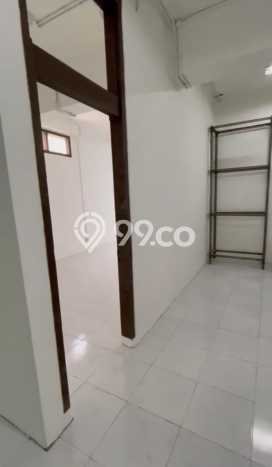 Disewakan Ruko di Kawasan Ramai Bandung Kota Luas 300m2 Disewakan Ruko di Kawasan Ramai Bandung Kota Luas 300m2