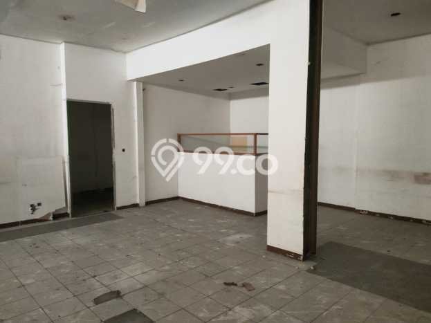 Disewakan Ruko di Kawasan Ramai Bandung Kota Luas 450m2 Disewakan Ruko di Kawasan Ramai Bandung Kota Luas 450m2