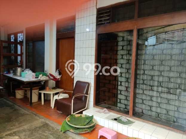 Hunian Eksklusif Siap Huni LT 307m2 di Astanaanyar, Bandung Hunian Eksklusif Siap Huni LT 307m2 di Astanaanyar, Bandung