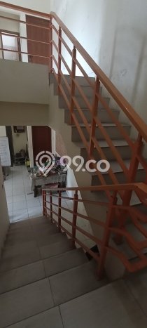 Rumah Lokasi Strategis area Regol, Bandung, Luas 104m2m² Bangunan 100m2m² Rumah Lokasi Strategis area Regol, Bandung, Luas 104m2m² Bangunan 100m2m²