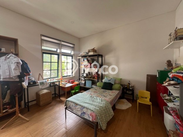 Rumah Elit Modern Tanpa Renovasi di Pasteur Bandung Rumah Elit Modern Tanpa Renovasi di Pasteur Bandung