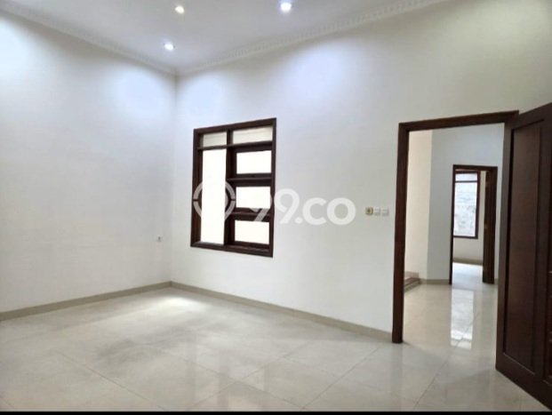 Rumah LT 273m2m² Akses Transportasi Umum di , Bandung Rumah LT 273m2m² Akses Transportasi Umum di , Bandung