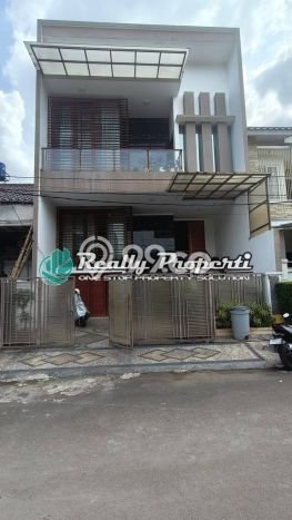 Rumah Modern 3 KT di Cikunir Bekasi Semi Furnished Rumah Modern 3 KT di Cikunir Bekasi Semi Furnished