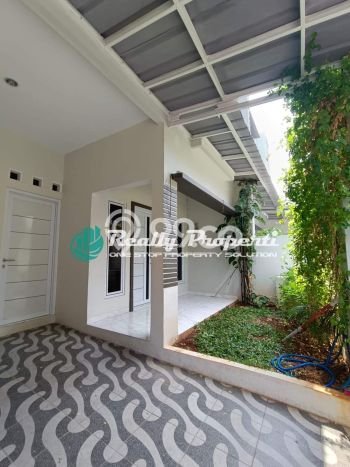 Disewakan! Rumah 3 Kamar Tidur &
2 Kamar Mandi di Jatibening, Bekasi Disewakan! Rumah 3 Kamar Tidur &
2 Kamar Mandi di Jatibening, Bekasi