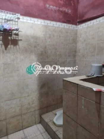Jual Rumah Eksklusif 1 KT di Jatiwaringin, Bekasi Jual Rumah Eksklusif 1 KT di Jatiwaringin, Bekasi