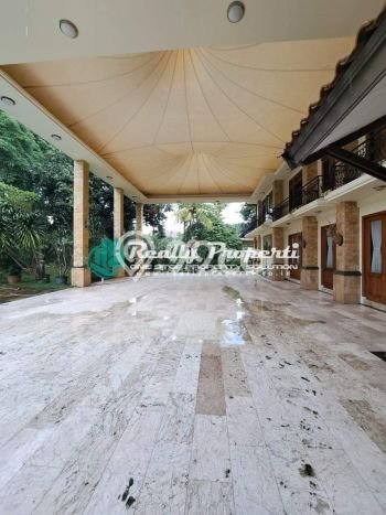 Kavling Tanah untuk Dijual di Jatiwaringin, Bekasi, Luas 3800m2 Kavling Tanah untuk Dijual di Jatiwaringin, Bekasi, Luas 3800m2