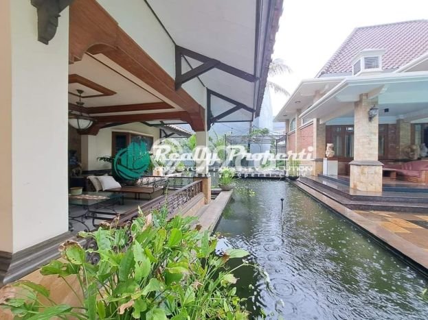 Kavling Tanah untuk Dijual di Jatiwaringin, Bekasi, Luas 3800m2 Kavling Tanah untuk Dijual di Jatiwaringin, Bekasi, Luas 3800m2