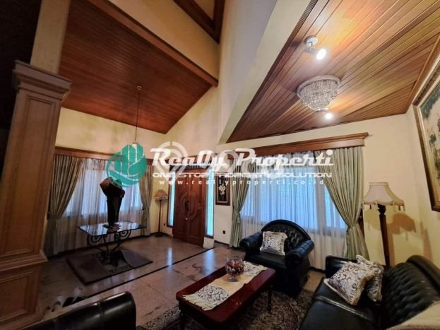 Kavling Tanah untuk Dijual di Jatiwaringin, Bekasi, Luas 3800m2 Kavling Tanah untuk Dijual di Jatiwaringin, Bekasi, Luas 3800m2