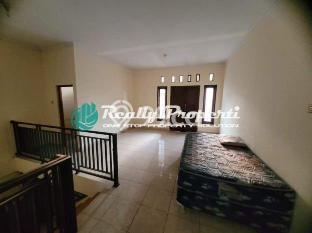 Jarang Ada! Rumah Sewa 3 Kamar Nyaman Siap Huni Jatibening Jarang Ada! Rumah Sewa 3 Kamar Nyaman Siap Huni Jatibening