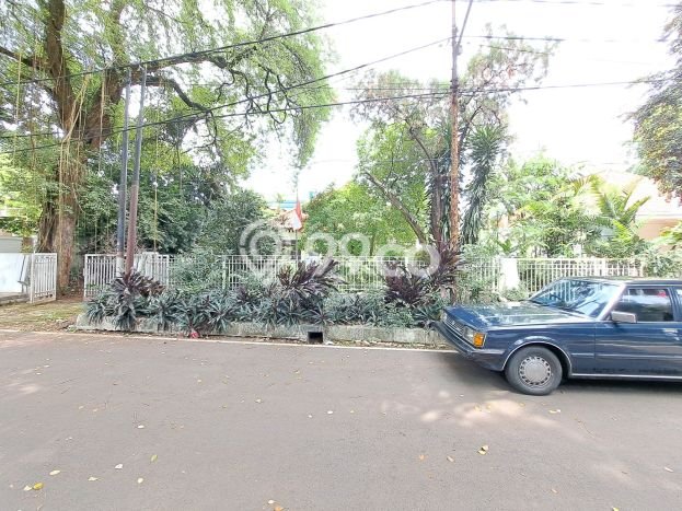 Siap Huni Rumah Mewah 3 Kamar di Menteng Dekat ke Mana Saja Siap Huni Rumah Mewah 3 Kamar di Menteng Dekat ke Mana Saja
