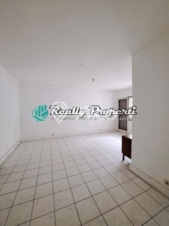 Best Deal Hunian Mewah Ideal dan Luas di Menteng, Jakarta Pusat Best Deal Hunian Mewah Ideal dan Luas di Menteng, Jakarta Pusat
