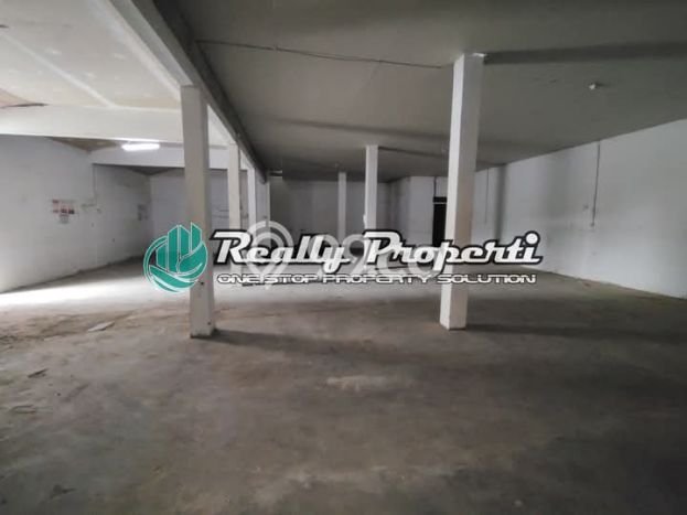 Unit Gudang Tersedia di Jati Luhur Spesifikasi LB 300m2 Unit Gudang Tersedia di Jati Luhur Spesifikasi LB 300m2