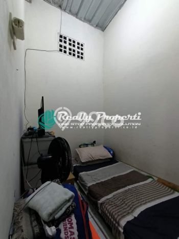 Rumah sewa siap pakai 4 Kamar Tidur di Jatiwarna, Bekasi Rumah sewa siap pakai 4 Kamar Tidur di Jatiwarna, Bekasi