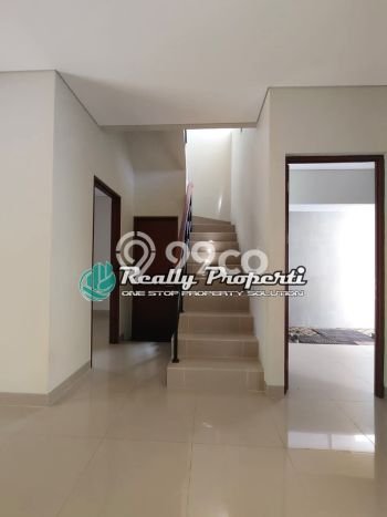 Hunian Mewah LB 84m2 Siap Huni Desain Elegan di Jatiwarna, Bekasi Hunian Mewah LB 84m2 Siap Huni Desain Elegan di Jatiwarna, Bekasi